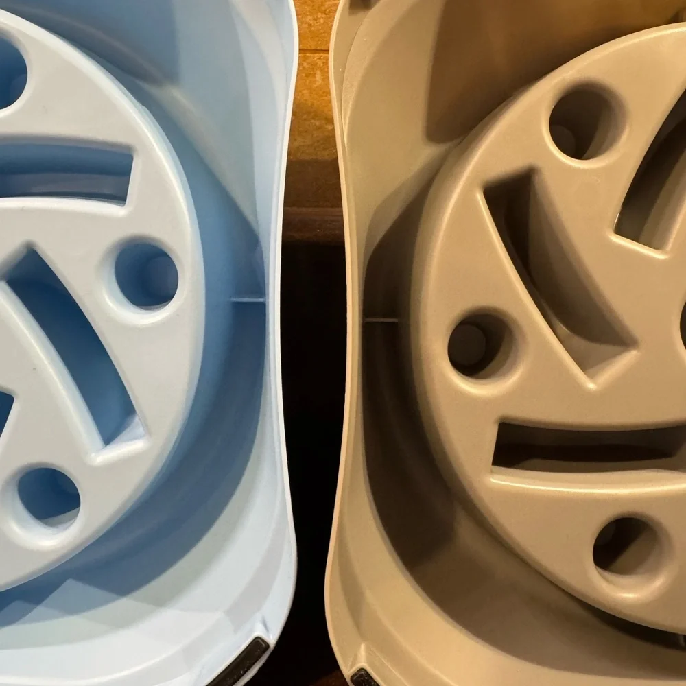 New Non Slip Small Slow Feeder Cat Dog Bowls, Anti-Choking Puzzle Food Bowls
